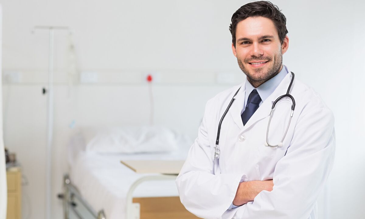 Den Dokter verschreift Medikamenter fir d'Behandlung vun der Prostatitis baséiert op der Resultat vun der Analysen